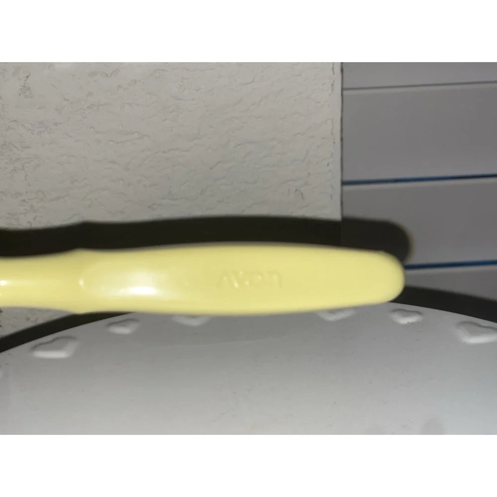 Vintage‎ Avon Full Round Brush Yellow Black Bristles 1970-80's